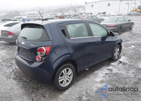 2015 Chevrolet Sonic Lt Auto z USA, uszkodzony, nr VIN 1G1JC6SGXF4205781